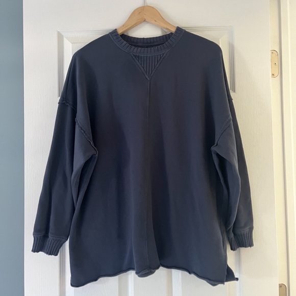 aerie Sweaters - Aerie Oversized Blue Sweatshirt Sweater Size Small